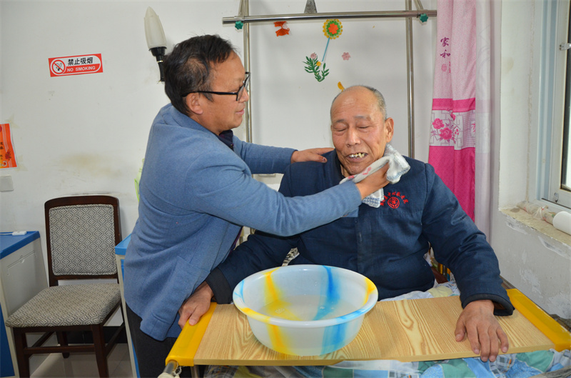 1742973179237650.jpg 生活照5.jpg