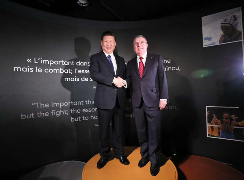 2017年1月18日,習近平主席在位于瑞士洛桑的國際奧林匹克博物館會見時任國際奧林匹克委員會主席巴赫。