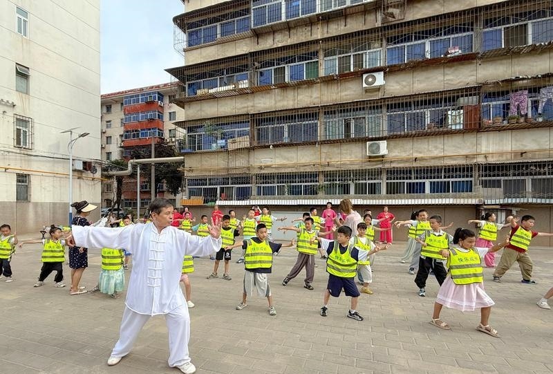 1755076192576544.jpg e9bd2ac2385643958bdddd6019bc045c.jpg