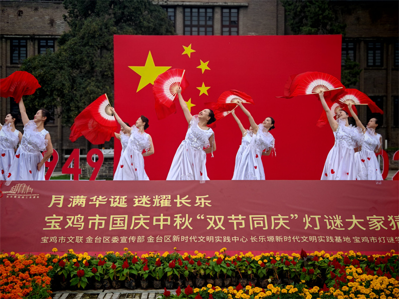 1761118722802709.jpg 4.jpg